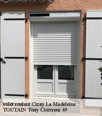 volet roulant  cizay-la-madeleine-49700 TOUTAIN Tony Couvreur 49
